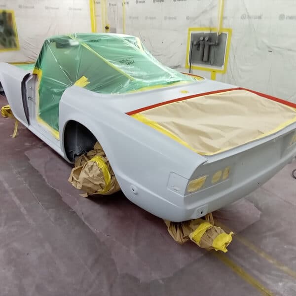 05052026 1973 Triumph TR6 full paint process 14