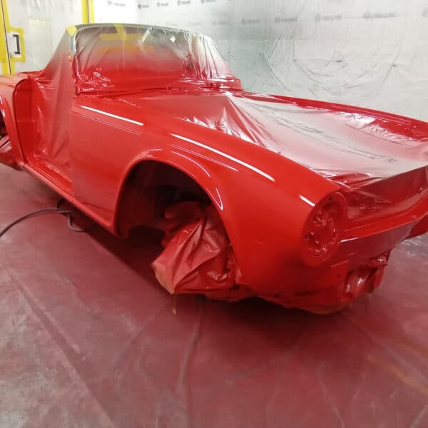 05052026 1973 Triumph TR6 full paint process 17