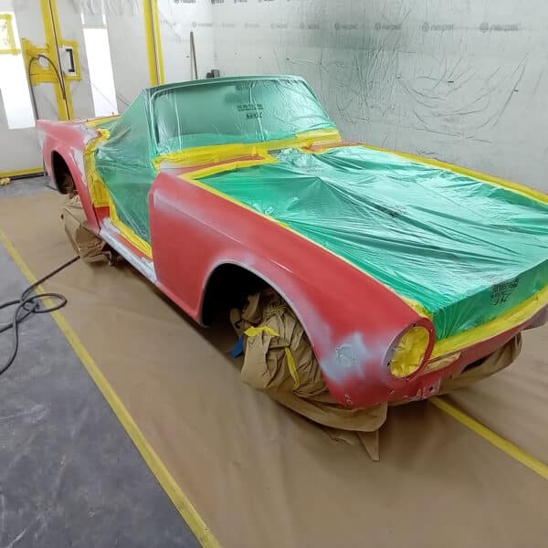 05052026 1973 Triumph TR6 full paint process 2