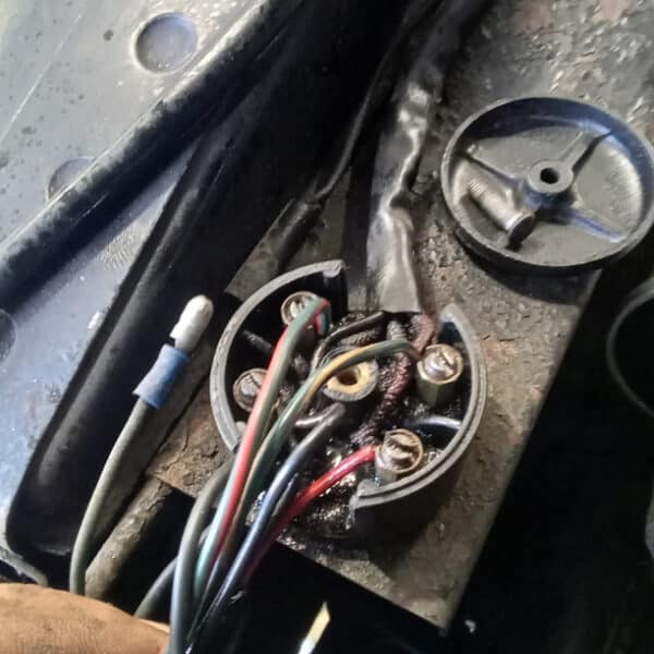 070526 1958 Rover 90 Teardown 127