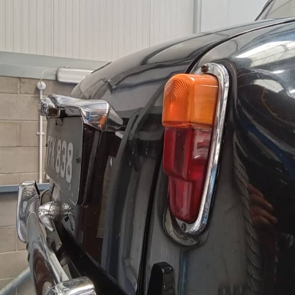 070526 1958 Rover 90 Teardown 164