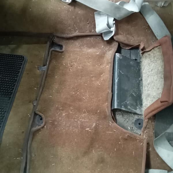 070526 1958 Rover 90 Teardown 51