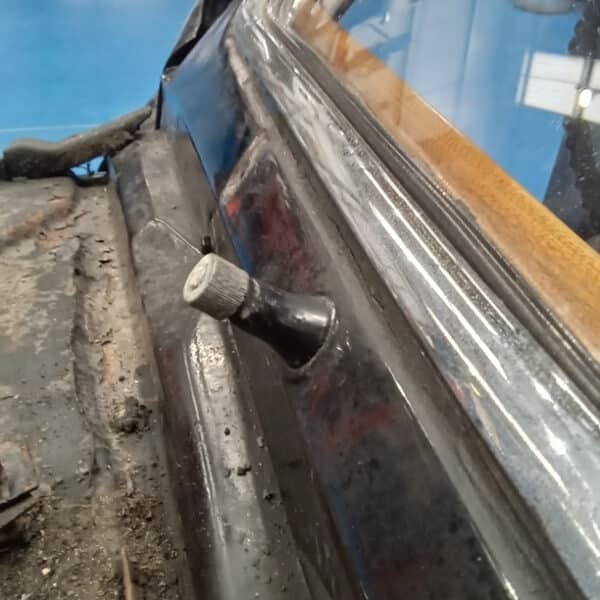 070526 1958 Rover 90 Teardown 55