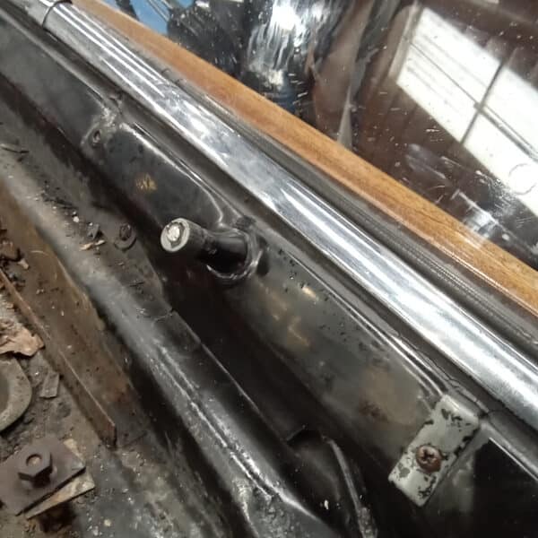 070526 1958 Rover 90 Teardown 58