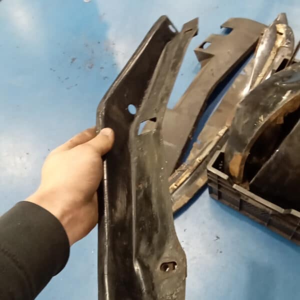 070526 1958 Rover 90 Teardown