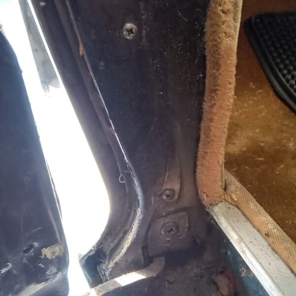 070526 1958 Rover 90 Teardown 68