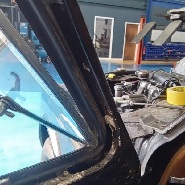 070526 1958 Rover 90 Teardown 93