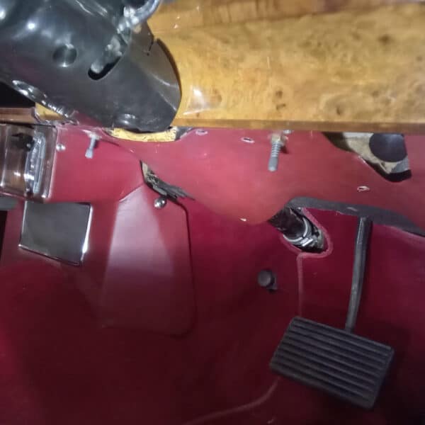 070526 1966 Daimler 250 V8 Repairs 8
