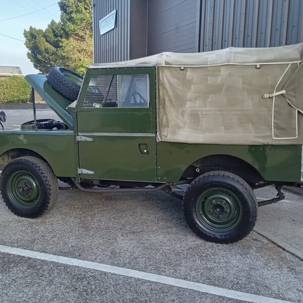080526 1956 Land Rover Series 1 Pre Auction Check Over 3