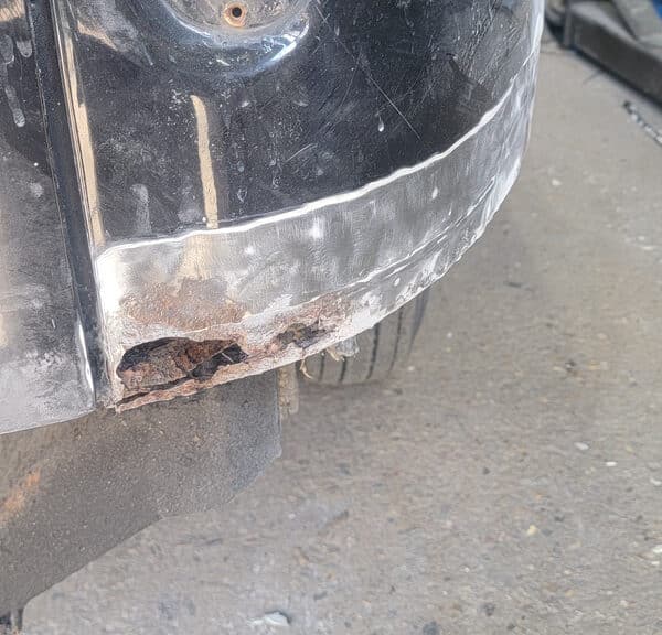 080526 1958 Rover 90 Rust Inspection 13