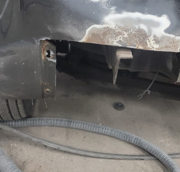 080526 1958 Rover 90 Rust Inspection 21