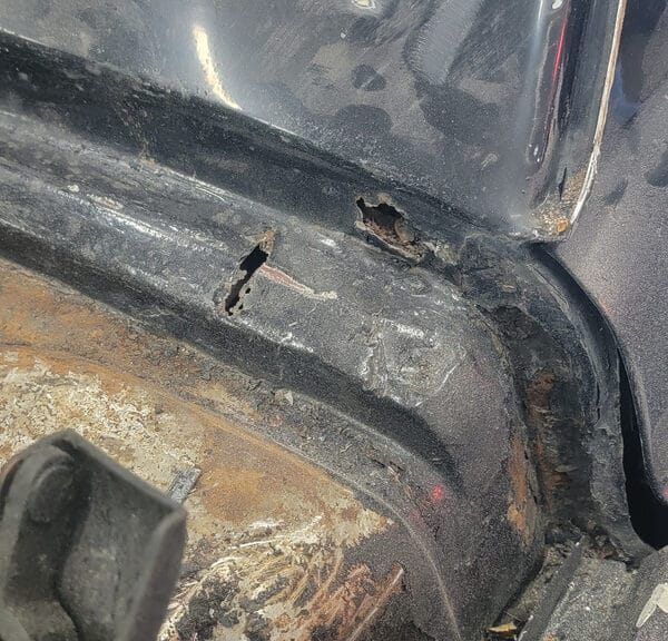 080526 1958 Rover 90 Rust Inspection 24
