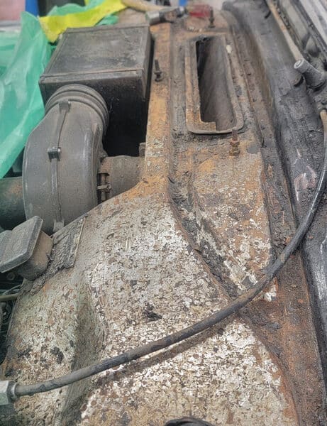 080526 1958 Rover 90 Rust Inspection 25