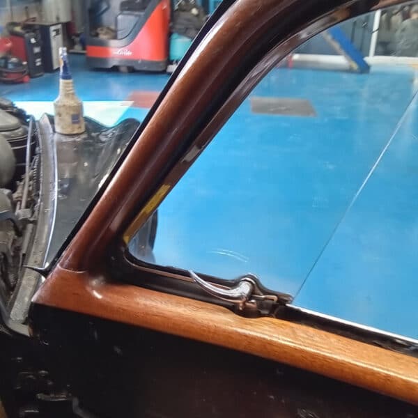 080526 1958 Rover 90 Teardown 107