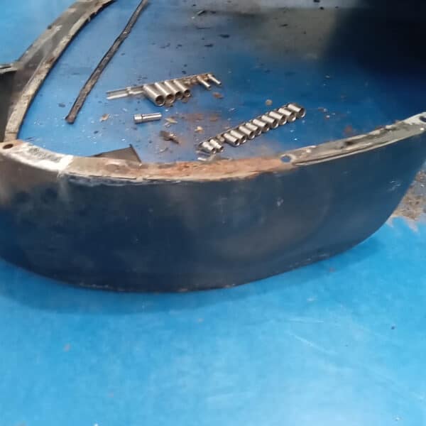 080526 1958 Rover 90 Teardown 34