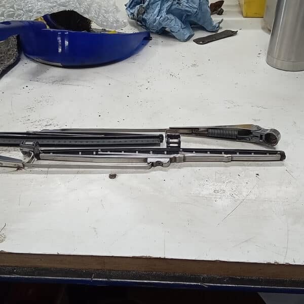 080526 1958 Rover 90 Teardown 6