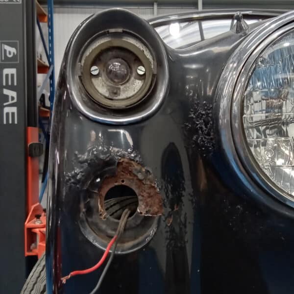 080526 1958 Rover 90 Teardown 94