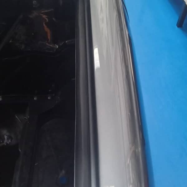 120526 1987 Mercedes 500SL Boot Seals 10
