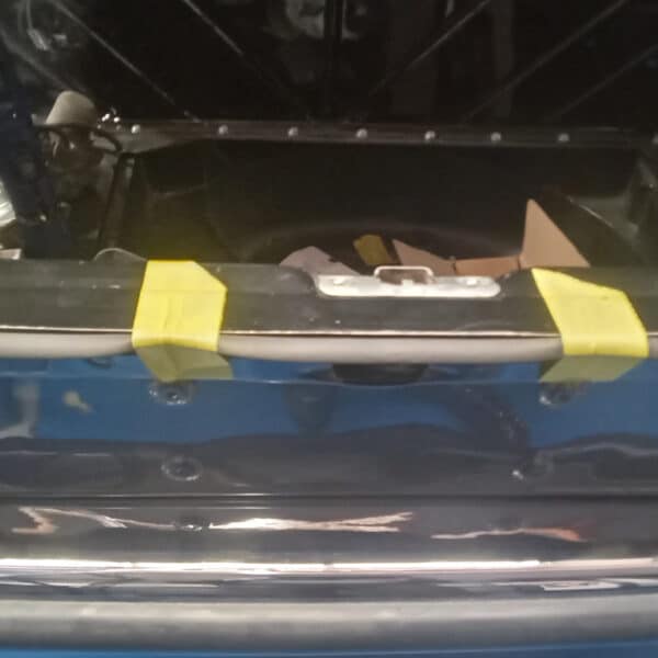 120526 1987 Mercedes 500SL Boot Seals 11