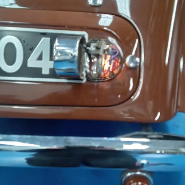 130526 1952 MG YA Light Repairs 5