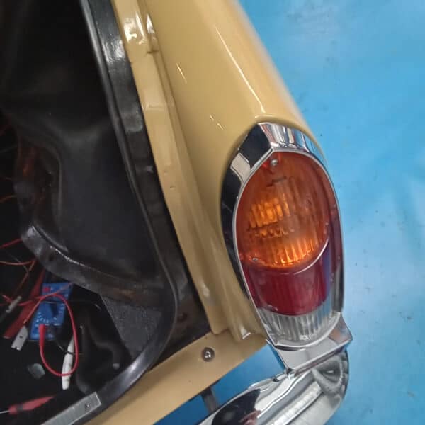 130526 1972 Rover P6 4500S Appraisal 13
