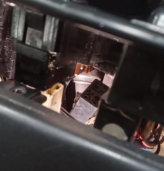 130526 1987 Daimler Double Six Sunroof and OSR Window Switch