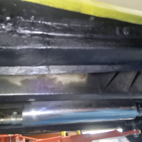 140526 1952 MG YA Jet Reset Sill Underseal and Seam Seal 16