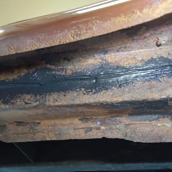 140526 1952 MG YA Jet Reset Sill Underseal and Seam Seal 3