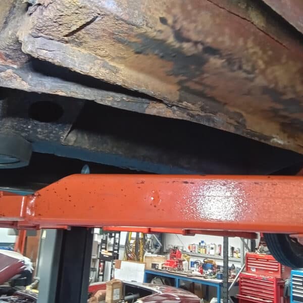 140526 1952 MG YA Jet Reset Sill Underseal and Seam Seal 6