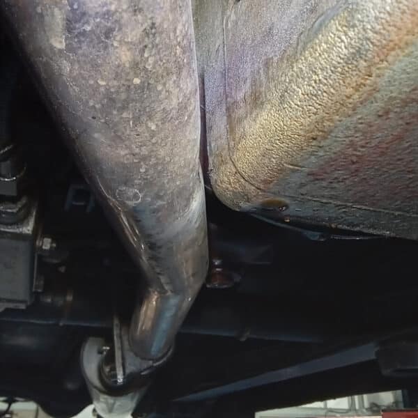140526 1952 MG YA Jet Reset Sill Underseal and Seam Seal 9