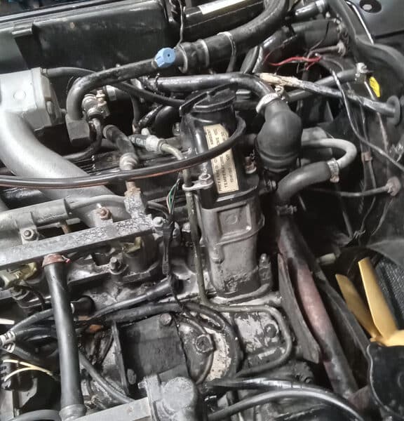 140526 1991 Jaguar XJS AC Removal 2