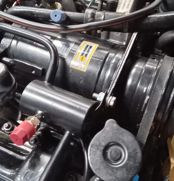 140526 1991 Jaguar XJS AC Replaced with New Bolts