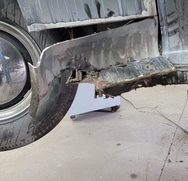 150526 1958 Rover 90 Passenger Wing Rust Repair 3