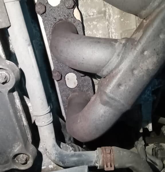 150526 2007 Porsche Cayman S Exhaust Manifold Bolts Corroded