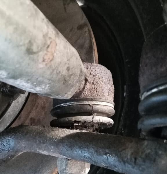 190526 1965 Land Rover Series 2a Every Steering Joint Split