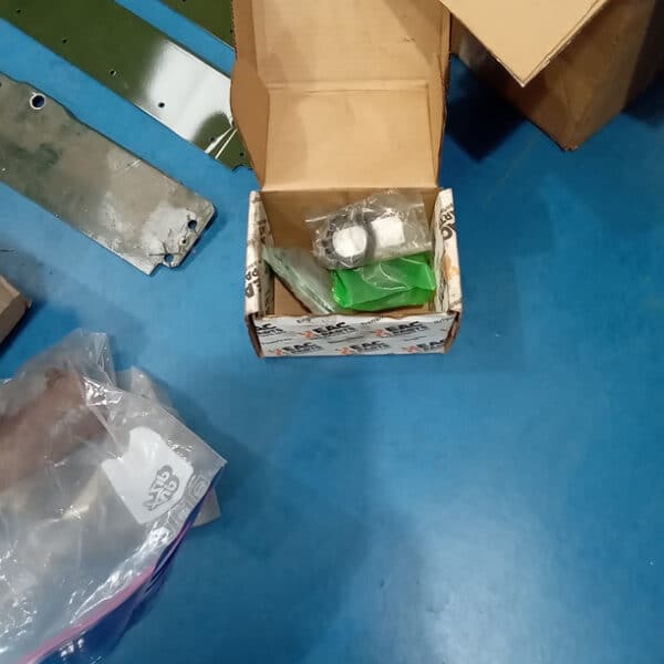 190526 1965 Land Rover Series 2a Parts Supplied 10