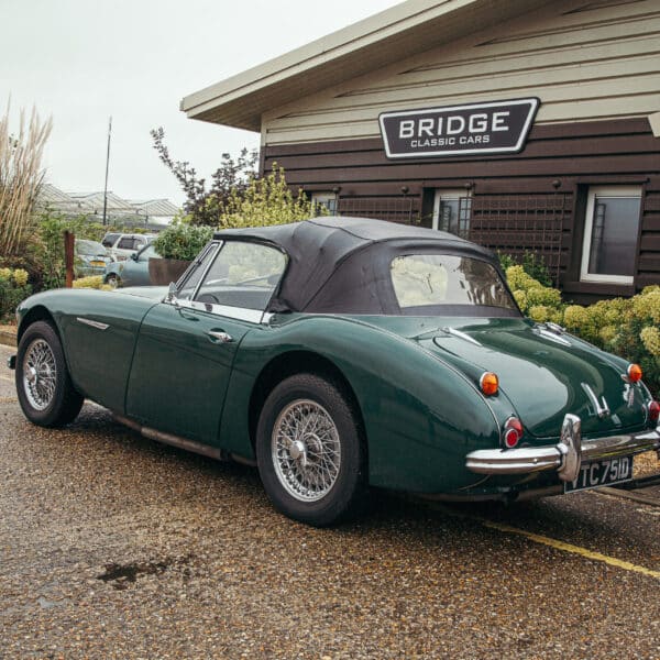 190526 1966 Austin Healey 3000 Arrival 4