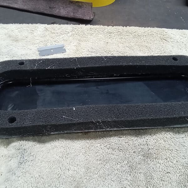 190526 1987 Mercedes 500SL Inside Scuttle Cover 3