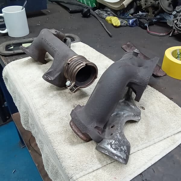 190526 1987 Mercedes 500SL Scuttle Prep and Exhaust Heatshields 4