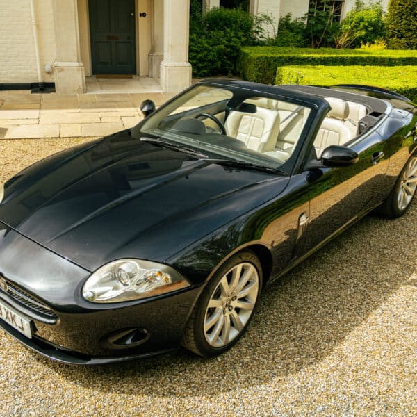 2006 Jaguar XK 17 1