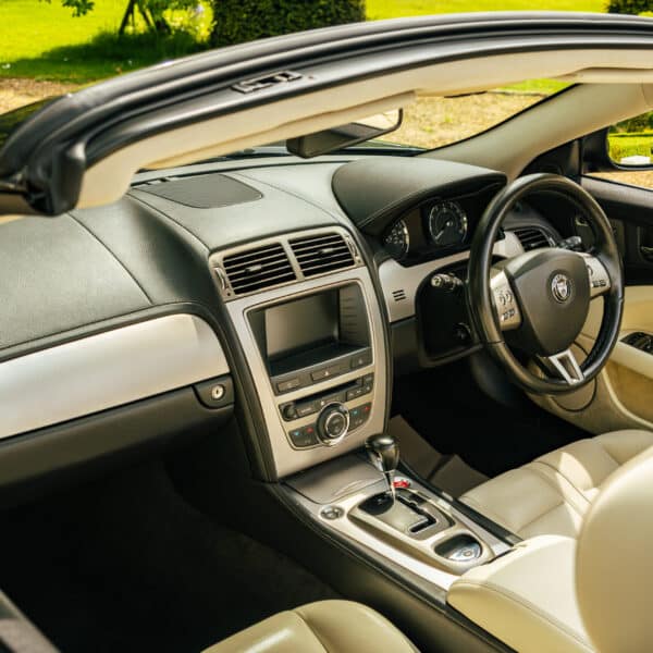 2006 Jaguar XK 19 1