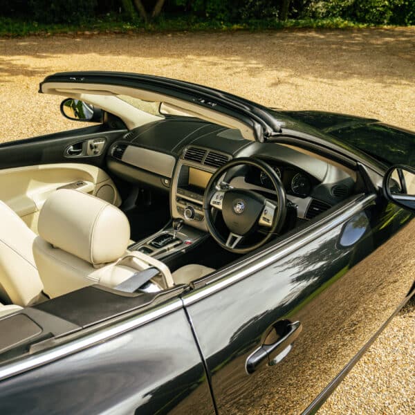 2006 Jaguar XK 22 1