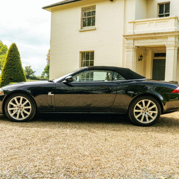 2006 Jaguar XK 38 1