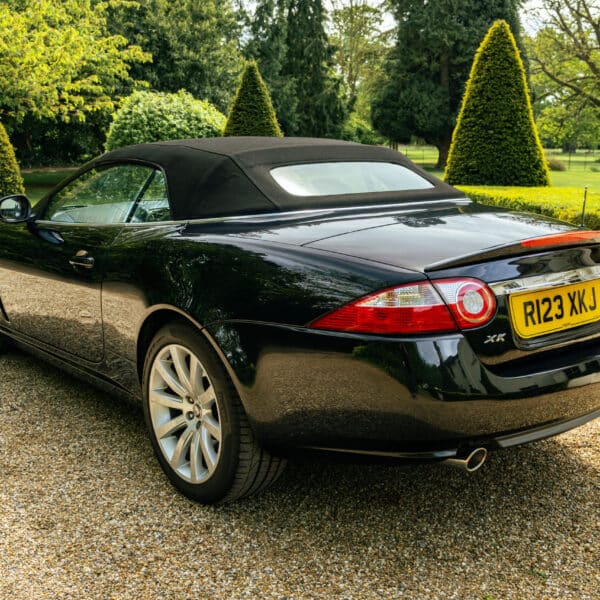 2006 Jaguar XK 39 1