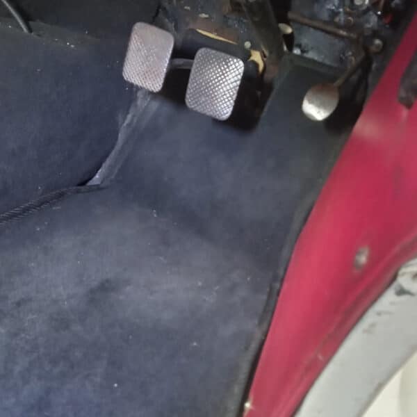 210526 1936 Fraser Nash BMW Floor Repairs Rocker Cover Condensation in Cylinder Head Oil Drain 10