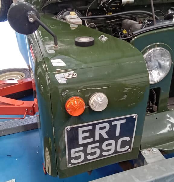 210526 1965 Land Rover Series 2A Lights Wrong Way Round