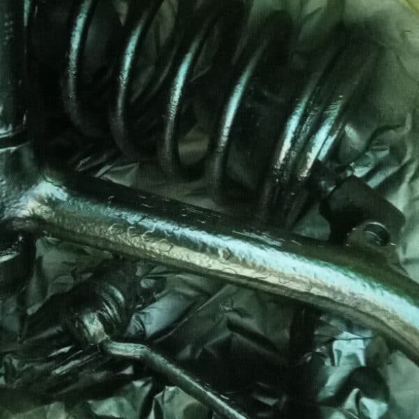 210526 1972 Rover P6 4500S Underseal 10