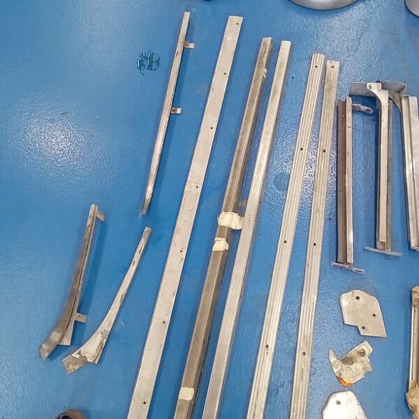 220526 1954 Aston Martin DB2 Parts Catalogued 31
