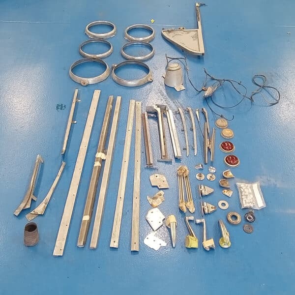 220526 1954 Aston Martin DB2 Parts Catalogued 35