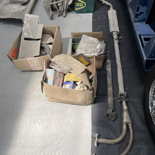 220526 1954 Aston Martin DB2 Parts Collected from Lille 4